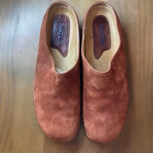 Natur Women’s Brown Suede Slip-On Shoes Mules Size 11